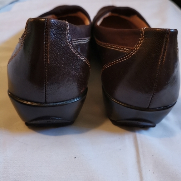 Genuine Naturalizer shoes - Picture 6 of 9